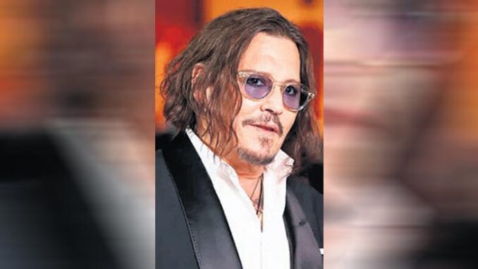 johnny-depp-cok-dertli-y542QF4a.jpg