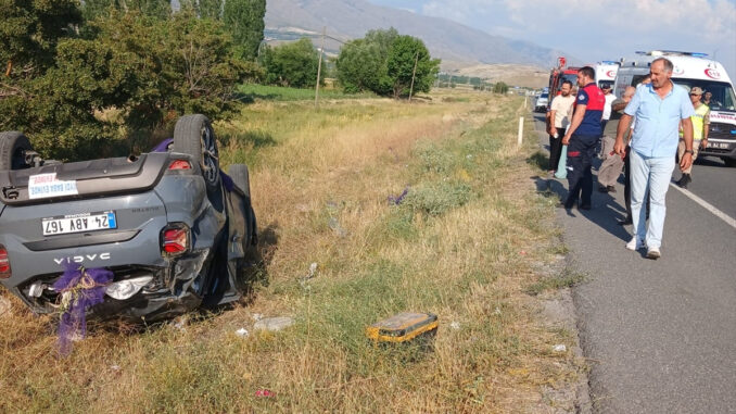 erzincanda-nisan-donusu-kazada-1-kisi-oldu-rIEKLMqO.jpg