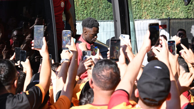 galatasaray-yurt-disi-kampi-icin-avusturyada-ORYTnnAx.jpg